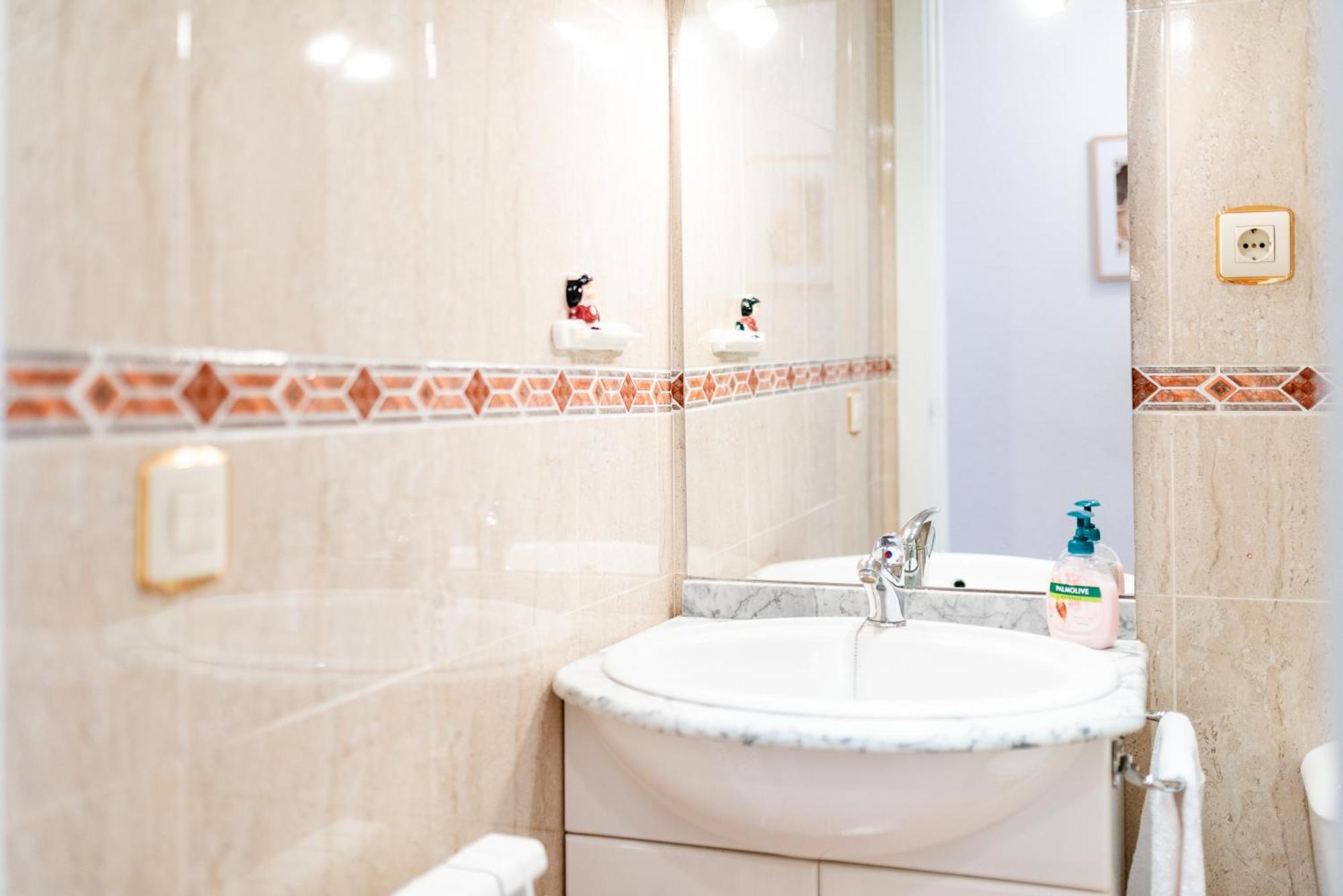 Apartamento Turismo グラナダ エクステリア 写真